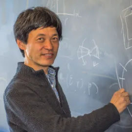 研究嘱託 深谷 賢治